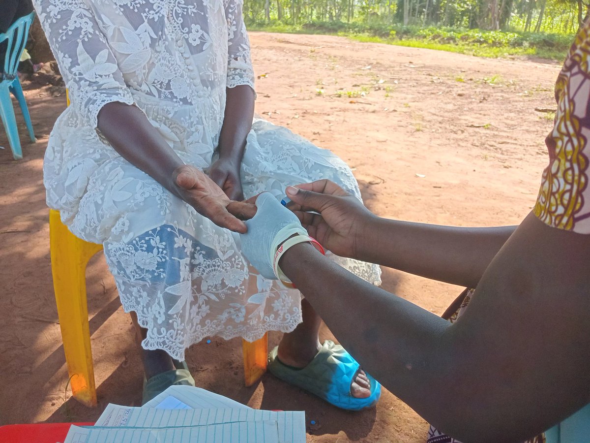 256_youth's tweet photo. Today over 100 people in Kilimwa village, Nabitende sub county benefited from HIV screening, malaria testing, family planning screening, ANC services and immunization under the BUGO care phase 2 implementation.
#Global fund
#TASOUG https://t.co/sH2hfuMLFe