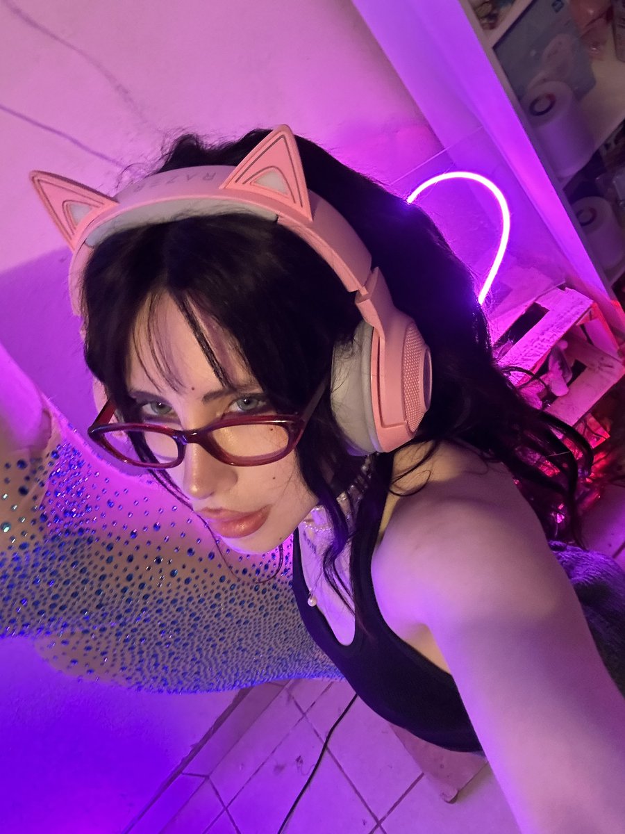 MrsBonniie's tweet photo. Otra más, porque tome como veinte 😎🤙 https://t.co/IvAfc3E5mk
