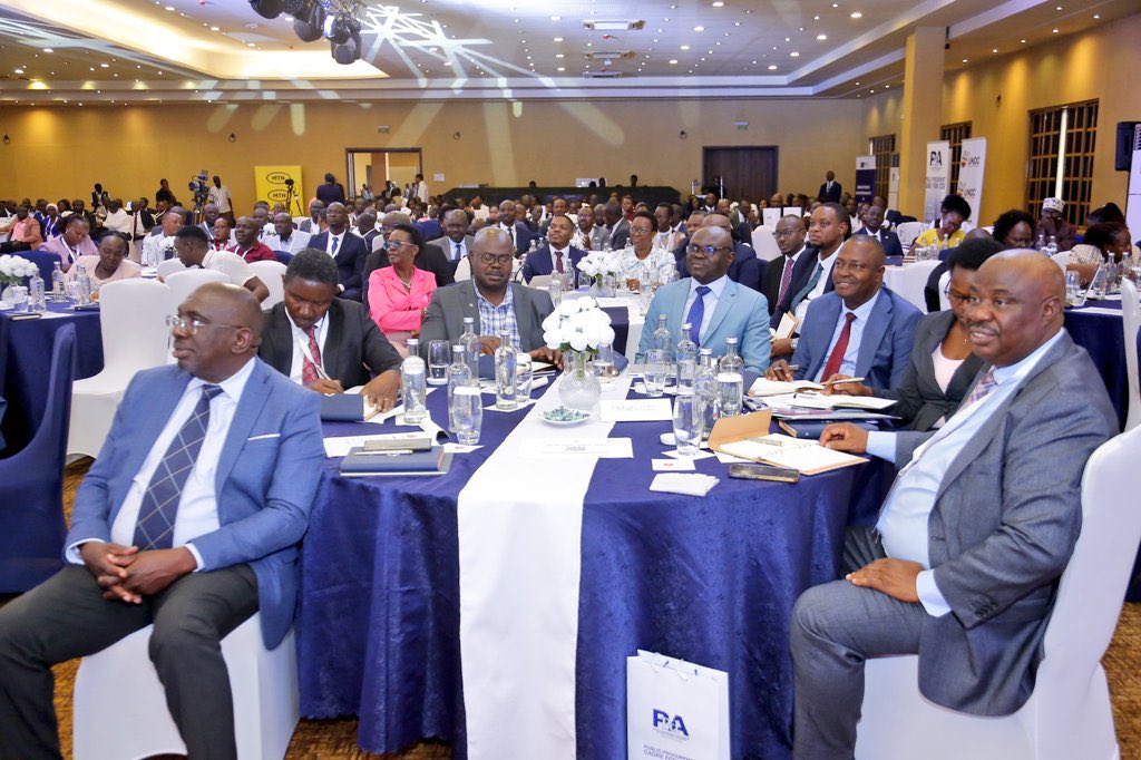 ProcuremateU's tweet photo. PUBLIC PROCUREMENT IS A STRATEGIC TOOL FOR DELIVERING FAST GROWTH-GGOOBI

The Permanent Secretary and Secretary to the Treasury, Dr. @rggoobi has said Uganda’s transformation goal under the NDP IV and the Tenfold Growth Strategy to grow our economy to USD 500 billion by 2040 will https://t.co/EUIjoqQ9WS