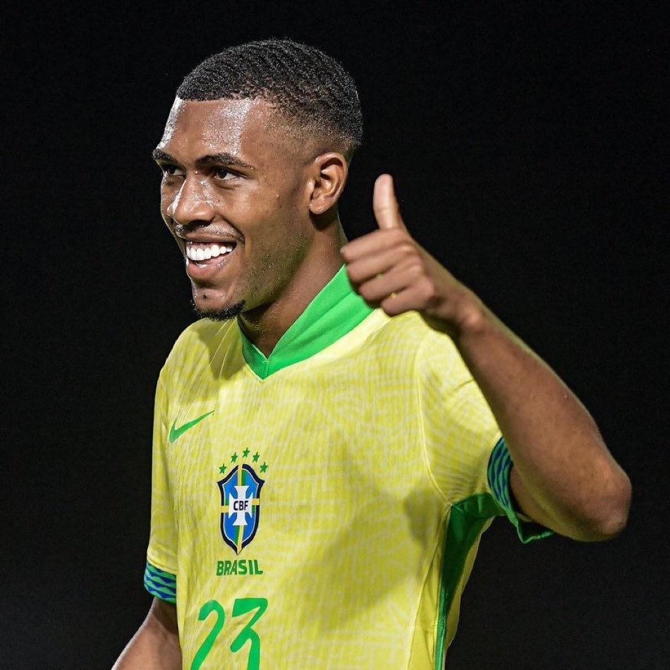 Não queremos mídia.
Queremos personalidade. 🇧🇷