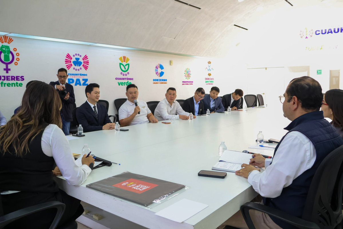Recibimos con mucha emoción a la Federación China 🇨🇳 tejer lazos siempre es fructífero para la comunidad. 

Gracias por su tiempo, vamos juntos.