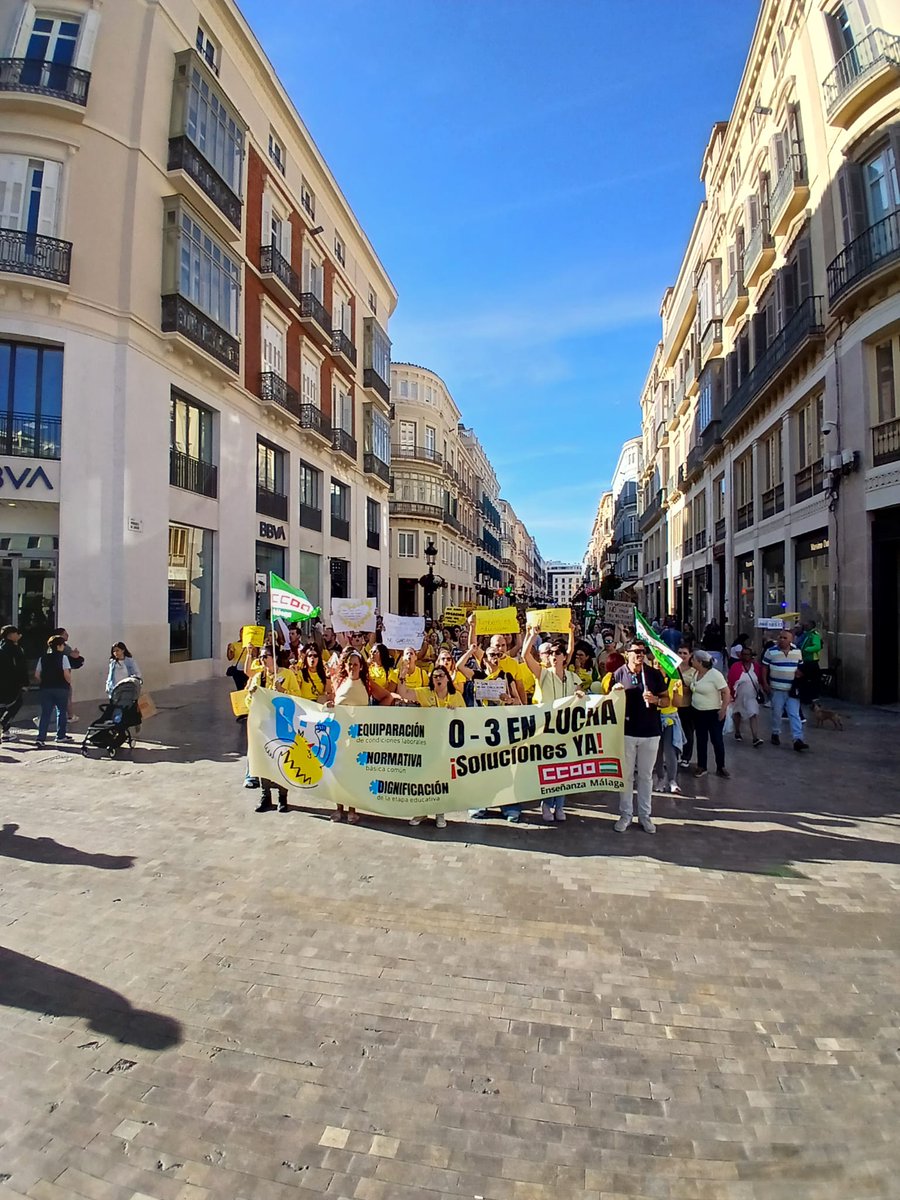 YOLANDACCOOMA's tweet photo. Hoy doble éxito en #Málaga d la lucha d #0a3años. @CCOOEnseMalaga defiende q con ratios imposibles, salarios bajos y sin reconocimiento a esta etapa tan importante no hay educación d calidad. STOP a la precariedad dl 0-3. Así no se sostiene la Ed. Infantil. Seguimos en lucha 💛🐣 https://t.co/m8VqXHM1Ge