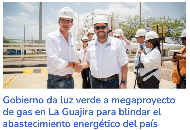 SergioCabrales's tweet photo. El Gobierno avaló la nueva planta de regasificación de TGI en La Guajira para reforzar la seguridad de abastecimiento del país, al reconocerla como un Proyecto IPAT.

Los IPAT corresponden a inversiones en proyectos prioritarios del Plan de Abastecimiento de Gas Natural dentro de un sistema de transporte ya existente. Sus cargos se incorporan al cargo por transporte y se distribuyen entre los usuarios beneficiarios.

La UPME concluyó que el proyecto de almacenamiento y regasificación de TGI en La Guajira cumple los criterios técnicos para avanzar como Proyecto IPAT en el marco del Plan de Abastecimiento de Gas Natural 2023-2032.

La infraestructura contempla una FSRU frente a las costas de La Guajira, conectada al ducto de Chuchupa B, con capacidad para almacenar cerca de 147.835 m³ de GNL y regasificar hasta 250 MPCD de gas natural.

El proyecto se conectará al nodo Ballena y aprovechará la infraestructura existente del sistema gasífero, lo que aumentará la capacidad de importación de GNL hacia el interior del país.

https://t.co/fKQApPq3db