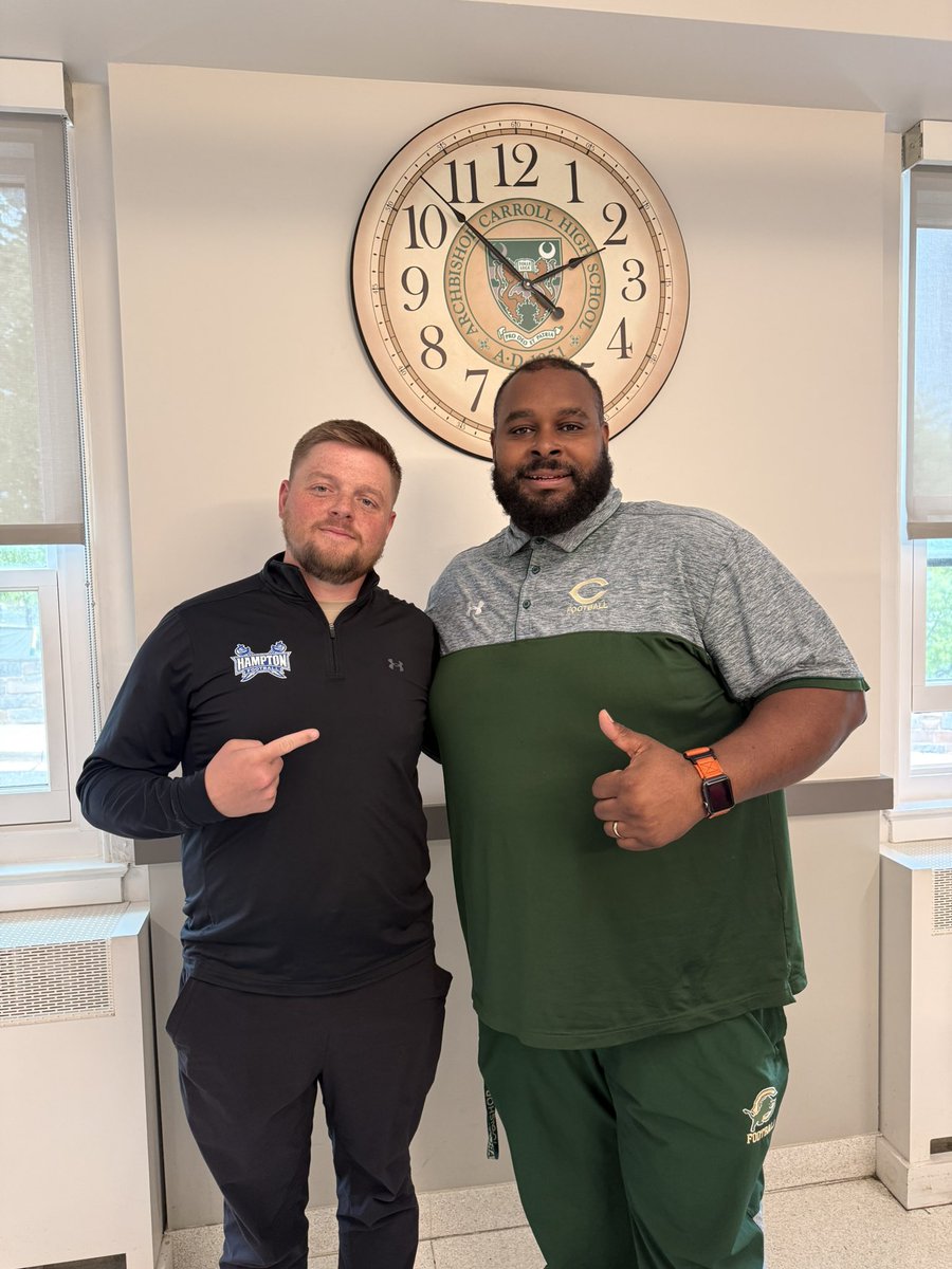 ๐ฒ๐๐๐๐ ๐๐๐๐๐ @ สษชษข Cแดสสแดสส tweet media