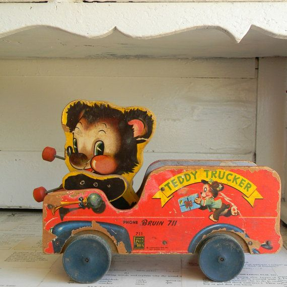 colinarmis's tweet photo. i love love love wooden pull toys https://t.co/fDvfVyfEa2