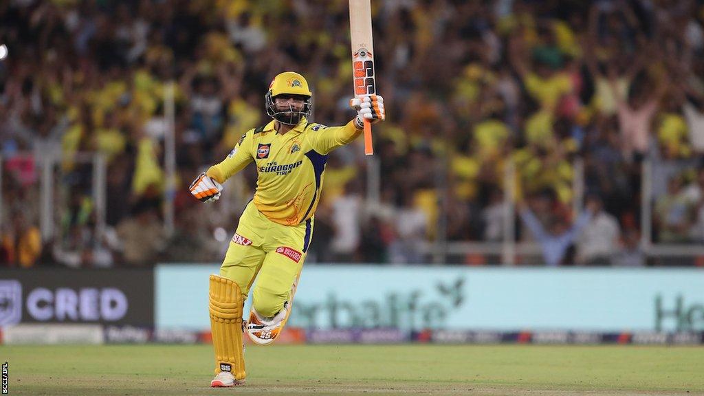 NeecheSeTopper's tweet photo. winning a rain affected match chasing an inflated massive target by DL method in past midnight, is not everyone's cup of tea. https://t.co/jQQprfUEmT