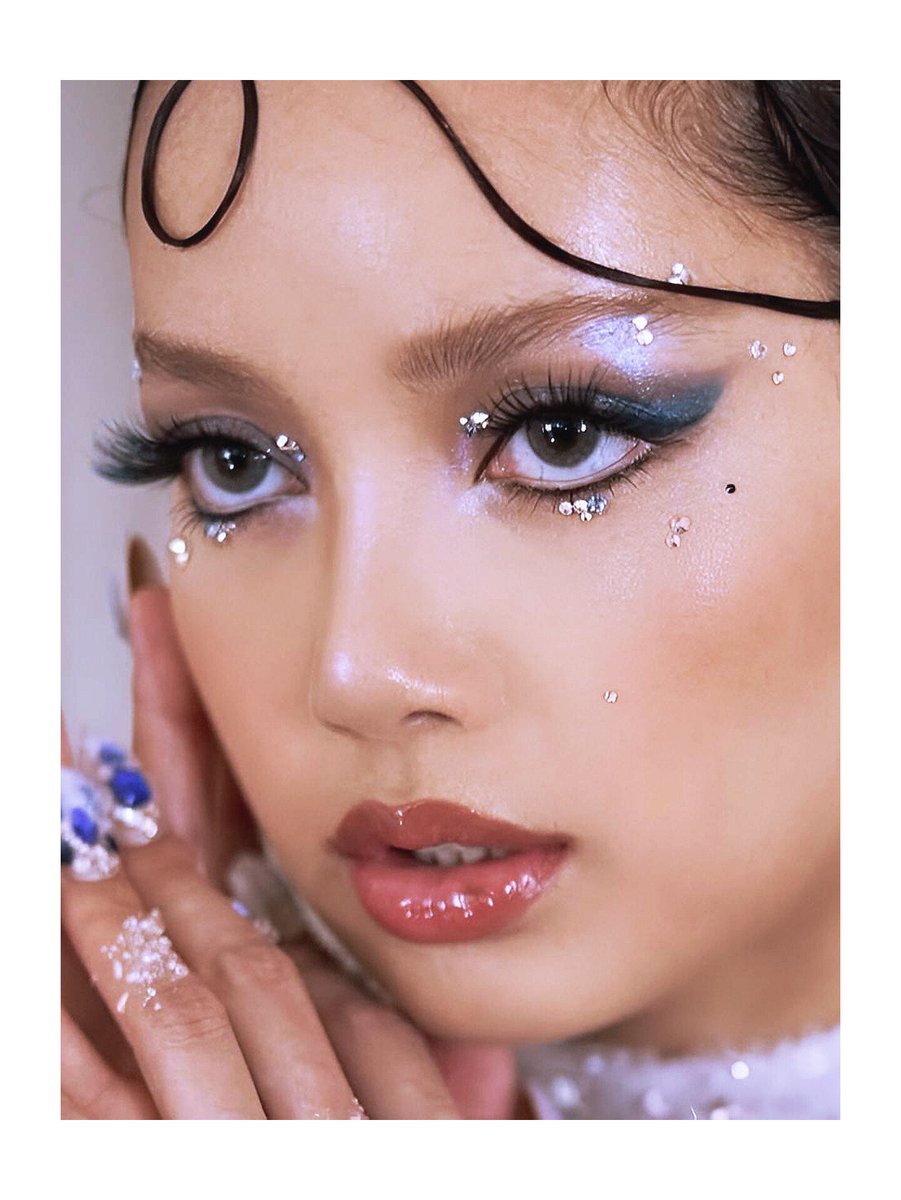 FLAWLESS.

#LISA