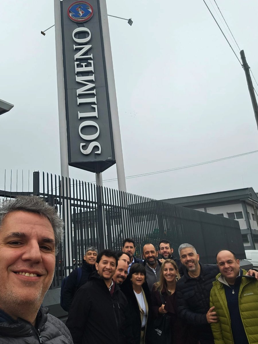 securetia's tweet photo. 💥¡Presentes en el Encuentro Empresarial de la Industria del Software!

¡Qué alegría participar de una nueva edición del Encuentro Empresarial de la Industria del Software organizada por @ATICMAmdp y @CessiArgenTIna !

En Securetia nos encanta ser parte de estos espacios donde la tecnología y la estrategia se encuentran para potenciar el talento argentino. 🇦🇷💻 ¡Sobre todo si son en Mar del Plata! 😉🌊

Ya participamos de la charla sobre “Cambio de paradigma y efectos secundarios” y otra sobre “Nuevos modelos de negocio”. Para nosotros, el desafío es claro: ¡que toda esa innovación nazca y crezca protegida! 🛡️

Ahora CoffeBreak y ¡a seguir con la jornada!