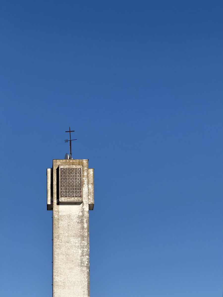 jmde99's tweet photo. Campanarios de Colonización https://t.co/jsRU6RW3GA