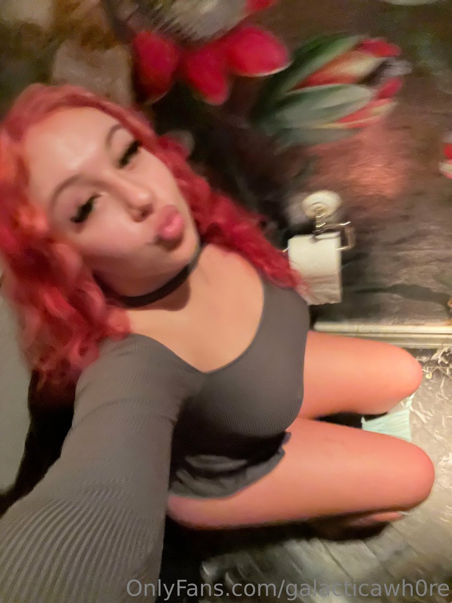J_ThanRecords's tweet photo. Hello sweetie 🥰 😘😘****x https://t.co/67u82FvS29