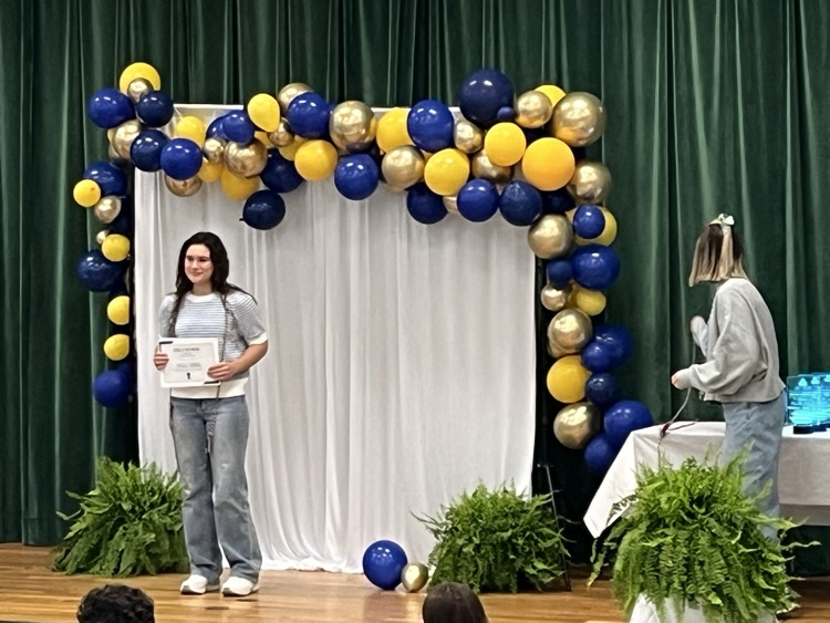 AtcGreenup's tweet photo. FBLA Senior cord presentation!  So proud!  @GCATCFBLA1 https://t.co/rQvnLzvJLZ