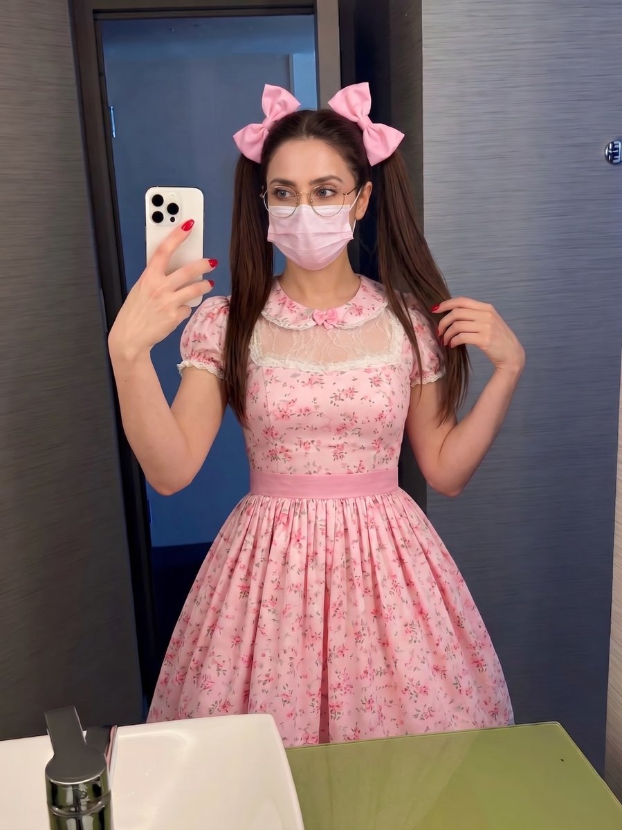ali_zunair3531's tweet photo. Pink floral dress, lace collar, pigtail bows, Mary Janes London called and this was my entire answer. 🎀
#ootd
#kawaiifashion
#cottagecoreaesthetic
#crossdresser
#londonfashion https://t.co/MSpLYMNDQZ