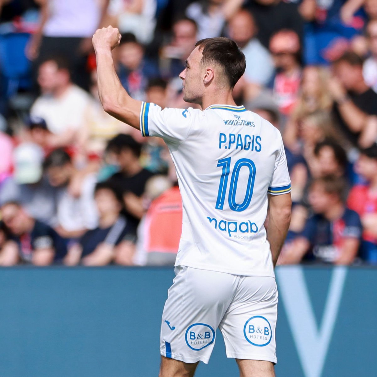 ActuL1_'s tweet photo. 🚨 𝗣𝗔𝗕𝗟𝗢 𝗣𝗔𝗚𝗜𝗦 🇫🇷 𝗢𝗨𝗩𝗥𝗘 𝗟𝗔 𝗣𝗢𝗥𝗧𝗘 𝗔̀ 𝗥𝗘𝗡𝗡𝗘𝗦 𝗘𝗧 𝗟𝗘𝗡𝗦 ! 👀🧡🖤

Il souhaite franchir un palier cet été en rejoignant un club européen, avec une préférence marquée pour les projets de Rennes ou de Lens.

(@OuestFrance) https://t.co/jL4vTsfMku