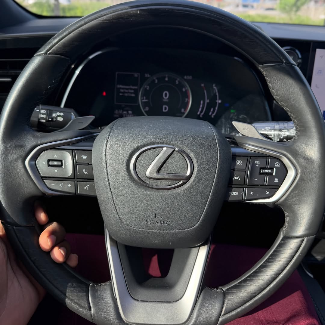 Verterex Properties 🏡 🚗 tweet media