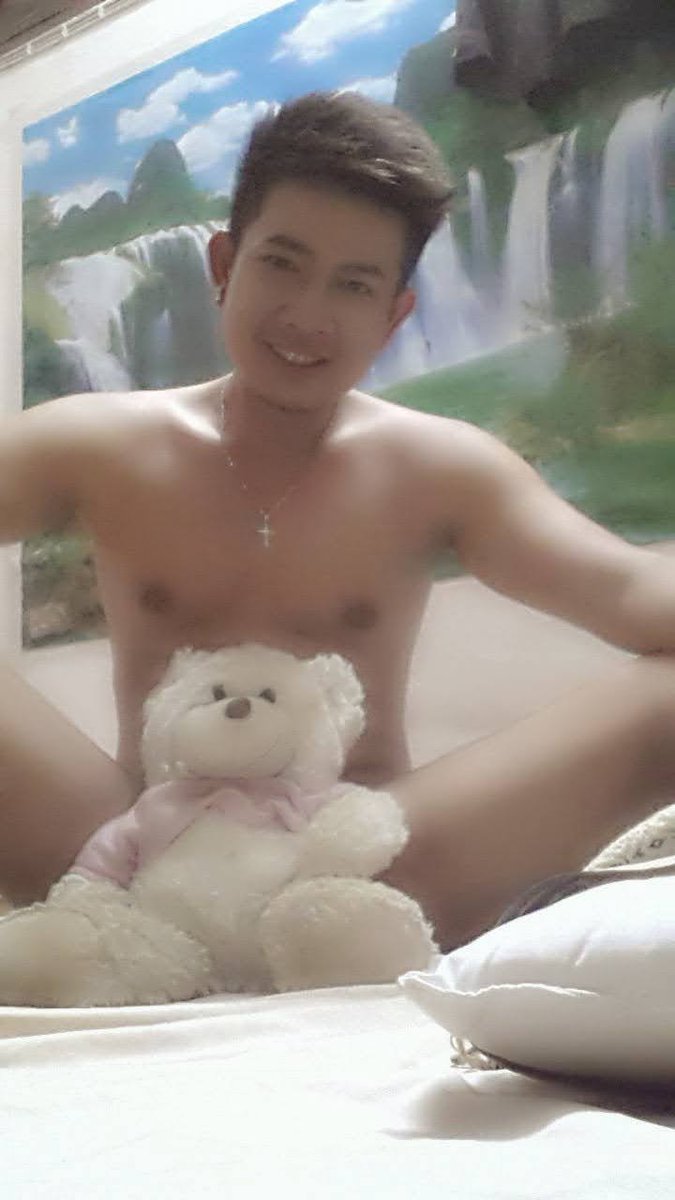 พ่อค้าลูกชิ้นทอด บางพลี tweet media