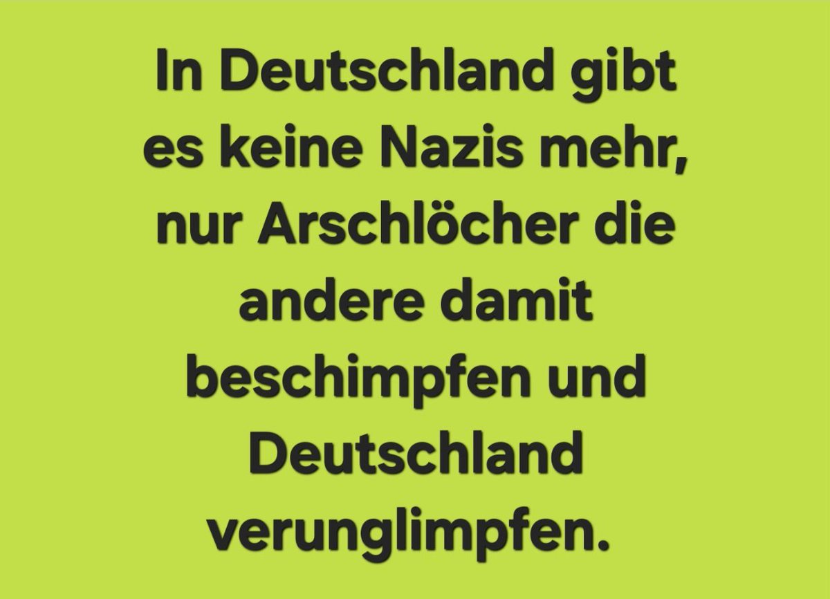 Halbrechtsabbiegen🤣 tweet media