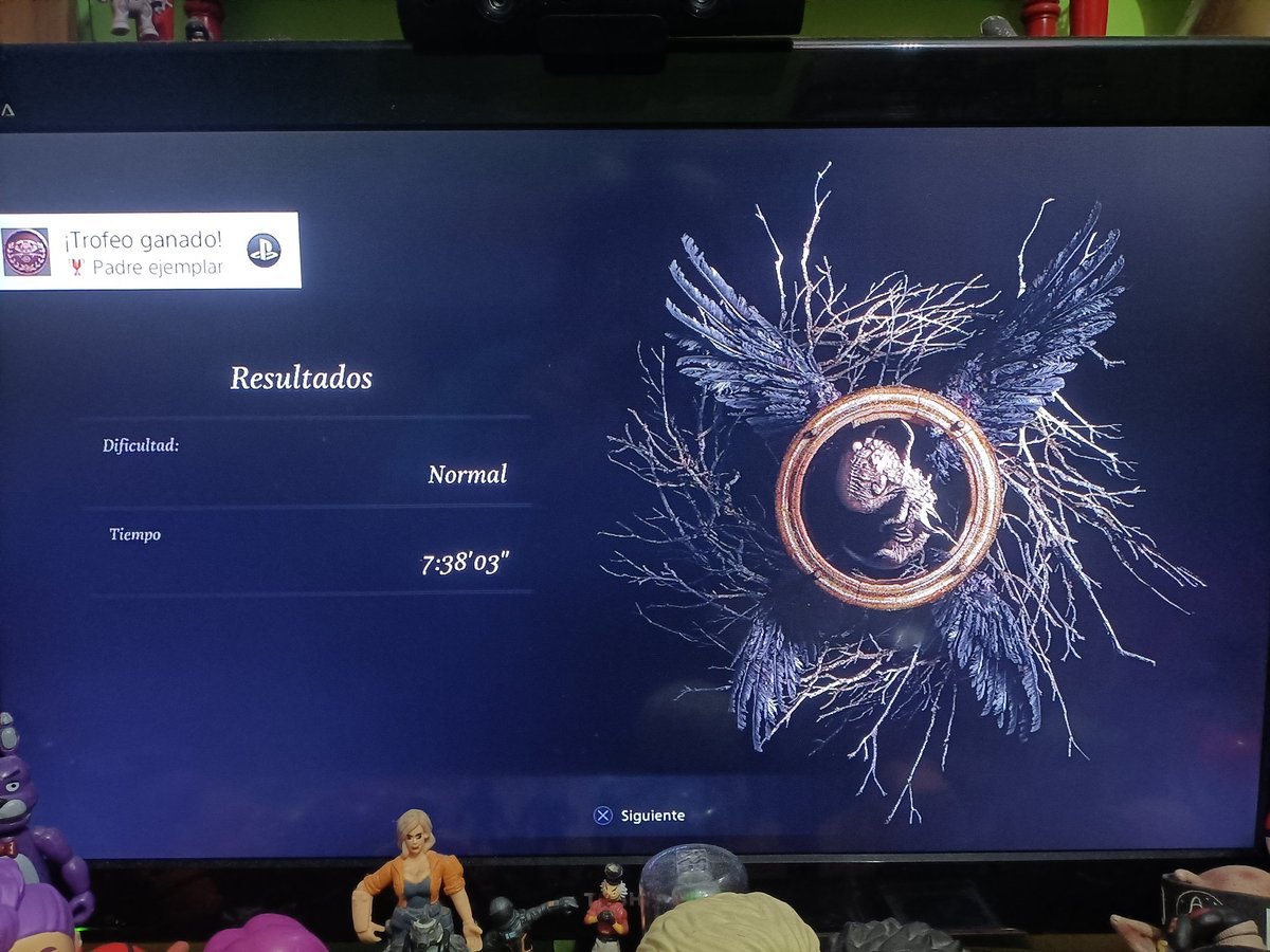 Demoncrowley09's tweet photo. Segunda ronda al jugar resident evil 8 @RE_Games
Es una pasada de juego, que grandes momentos me está dando. 
#residentevil30 #residentevil #residentevil8 #residentevilvillage #village #ethanwinters https://t.co/K45EDj1mzB