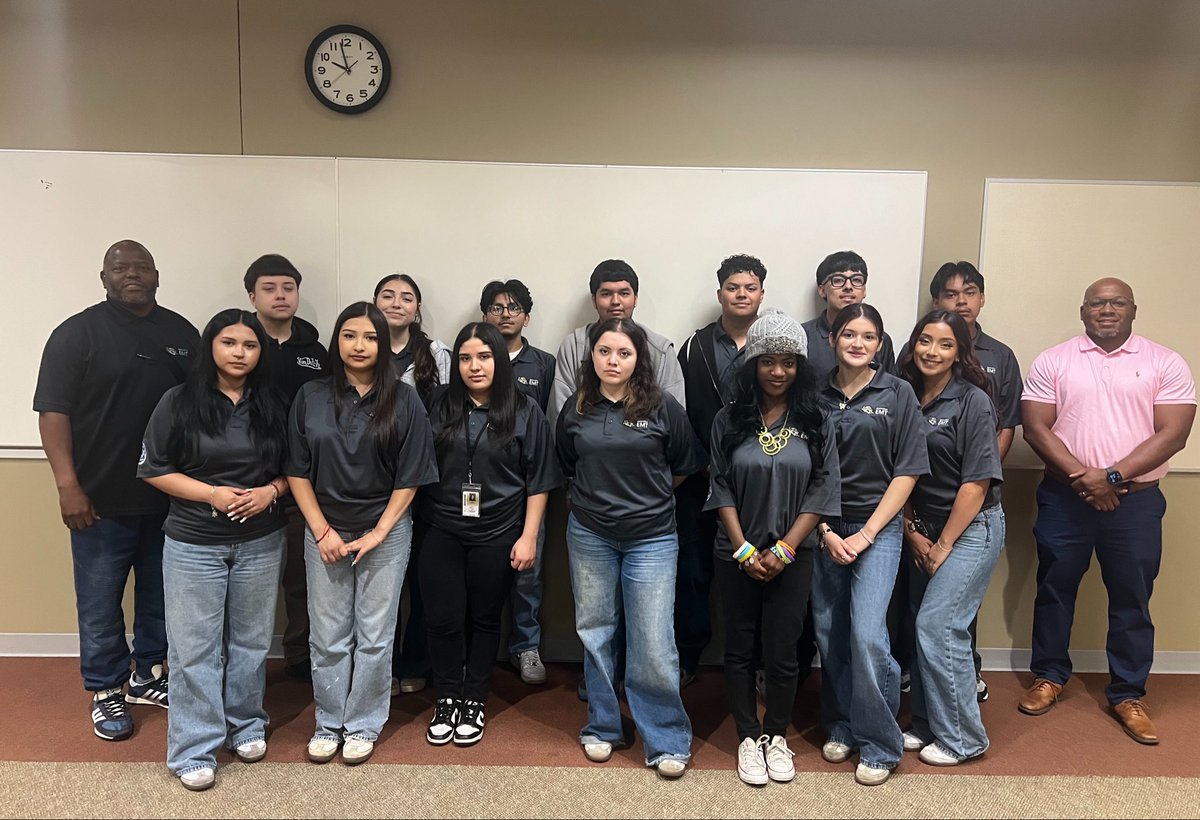 StephenJamesMBA's tweet photo. EMT students at @BlansonCTEHS participated in the Battle of the Opps, competing against Houston-area firefighter and EMT programs. Our students earned 1st and 2nd place in Overall EMT and 3rd place in Hose Bowling. Proud of these future first responders for representing @AldineCTE with skill, teamwork, and professionalism. #FutureFirstResponders #EMT
