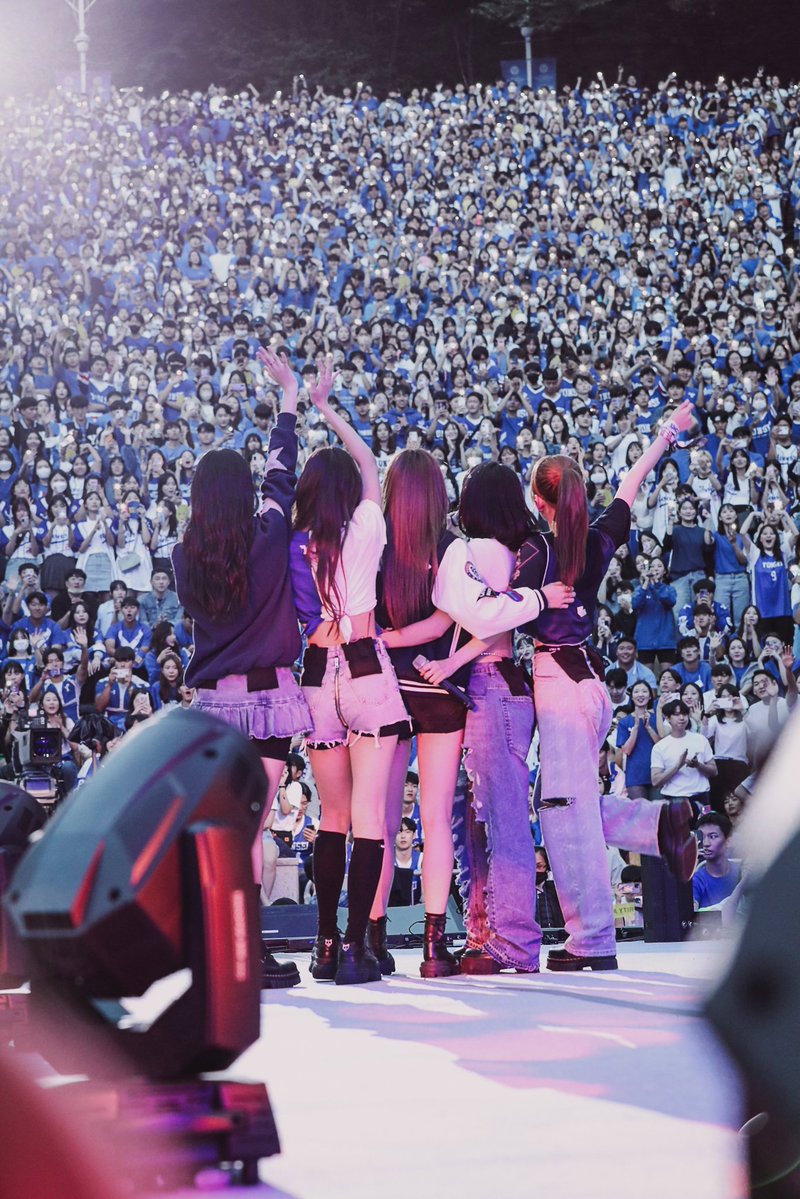 #LE_SSERAFIM is set to begin their university festival party today (May 8th) at 9PM KST! 

— They will be performing at Incheon National University as grand finale guest!