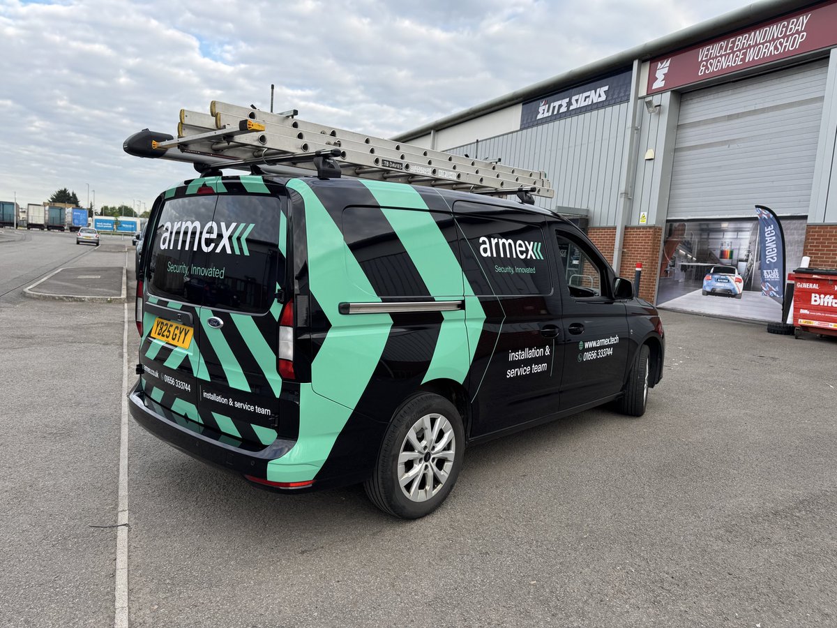 EliteSigns's tweet photo. Armex’s installation &amp; service team now rolling out in style 🔐
Second Ford Transit Connect complete in the growing fleet. 
#standoutwinbig https://t.co/mm1k7SHmUf