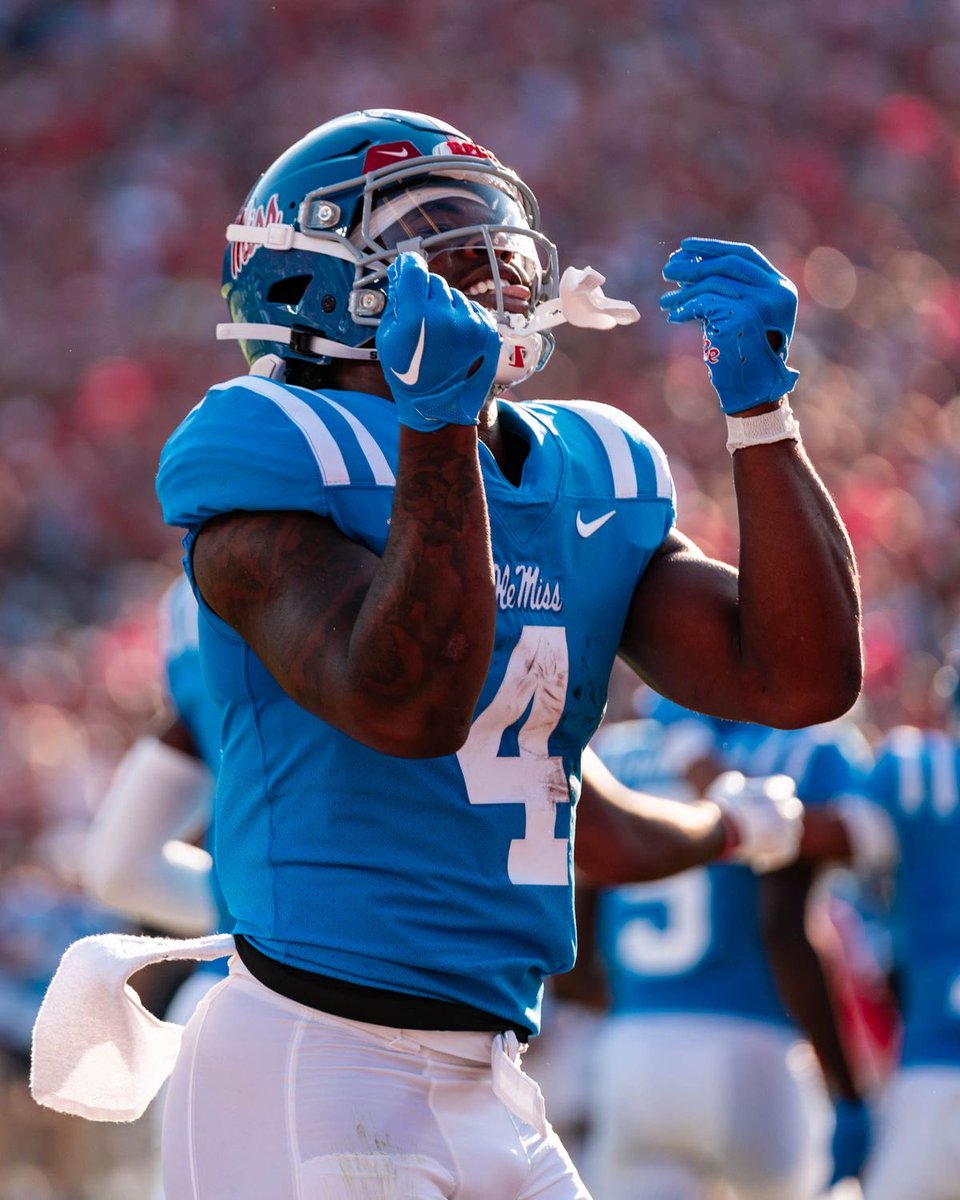 Jaheim_90pc's tweet photo. Blessed to receive my 9th offer from Ole Miss ❤️💙 @OleMissFB @HBFATHLETES https://t.co/TwrXRvvX5p