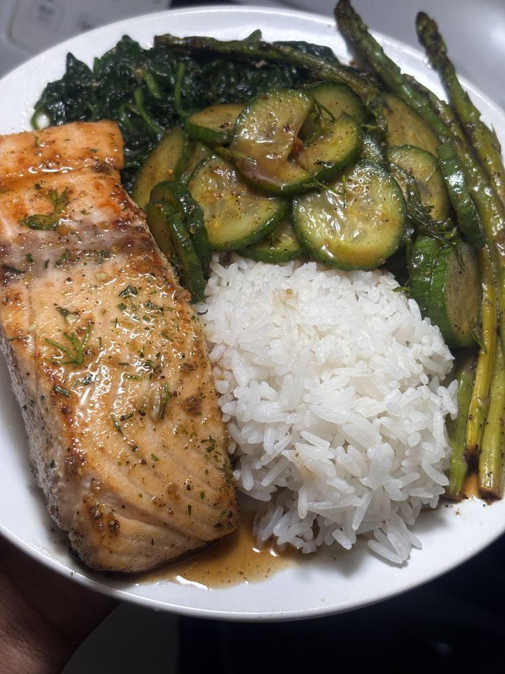 Food Hub tweet media