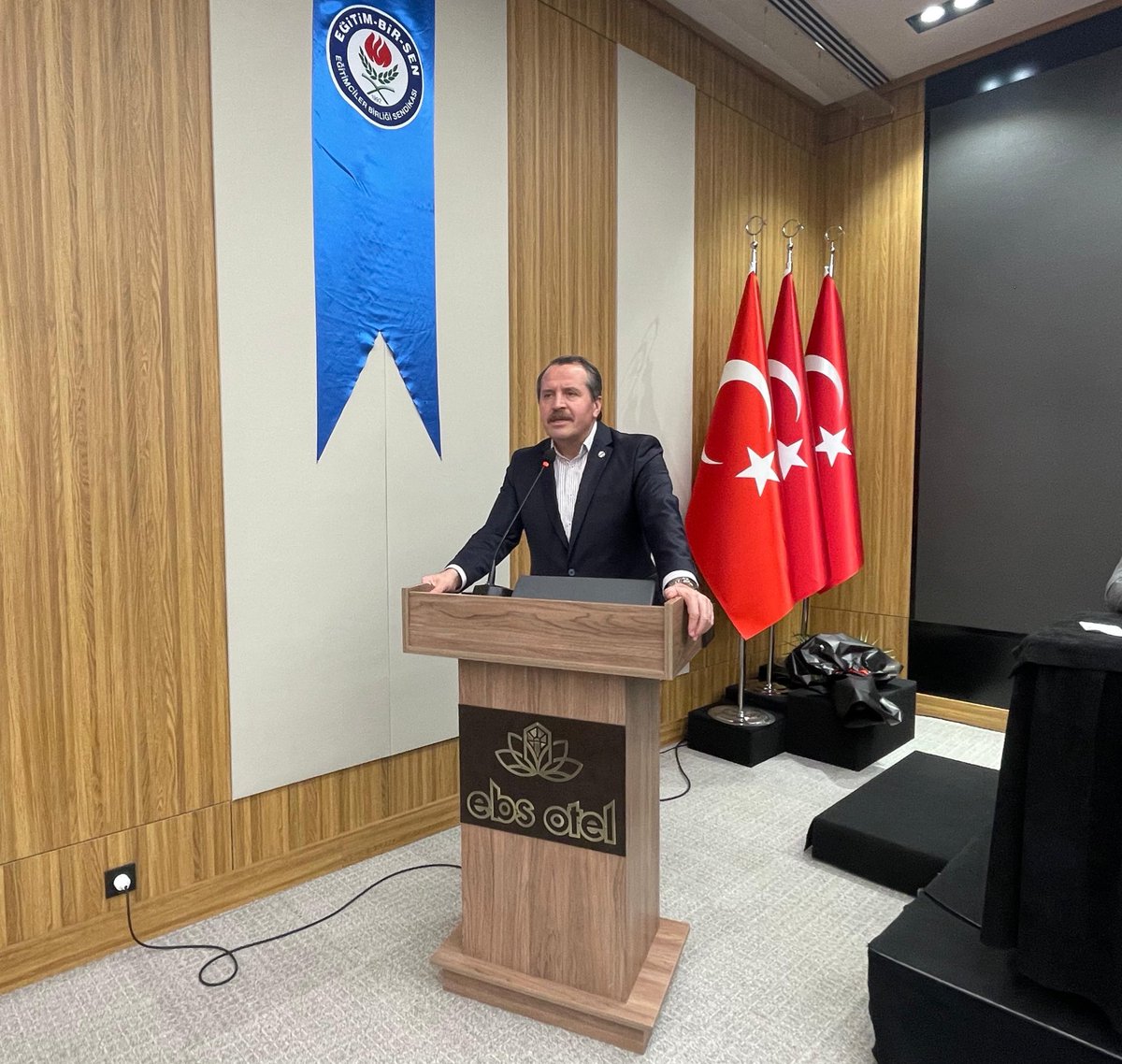 EBS Ankara 1 tweet media