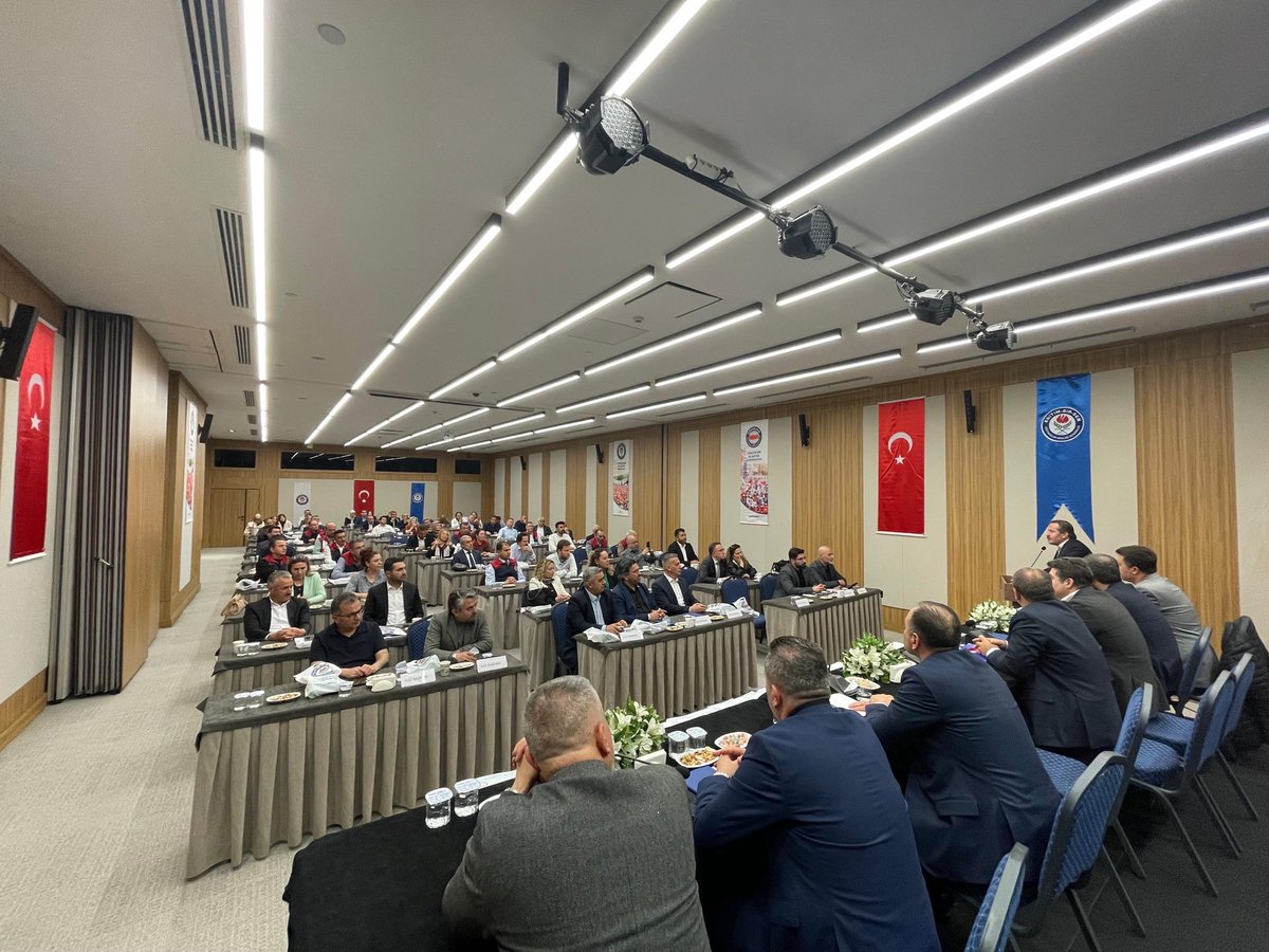 EBS Ankara 1 tweet media