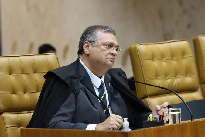 Dino confirma bloqueio do BC a saques com recursos de emendas kvooka.com/dino-confirma-… via @Kvooka - O portal inteligente