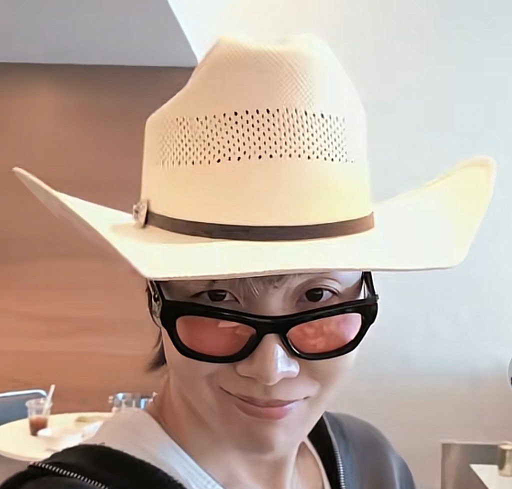 Lu ₇ va a ver a bts tweet media