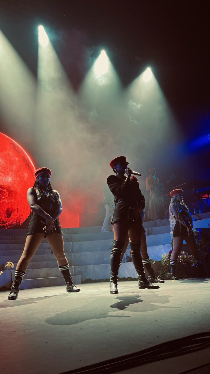 Sat front row at a <a href="/JanelleMonae/">Janelle Monáe👽🚆🤖🚀🪐</a> concert in 2023 and took these photos on my iPhone