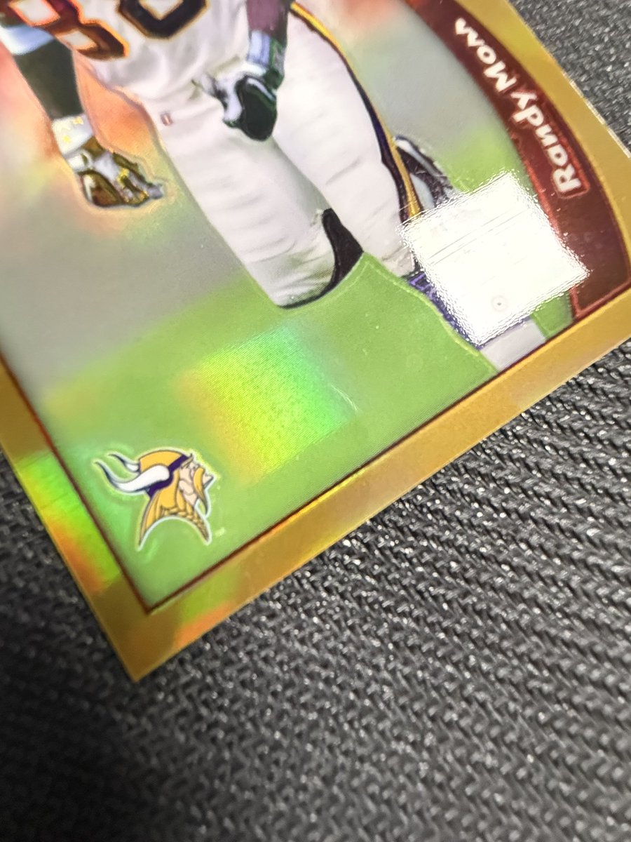 slabfactory_ty's tweet photo. Anyone interested in a Randy Moss Rookie Nuke? 1998 Topps Chrome Refractor, PSA 9 just did $810, $765, and $950. Looking for $700 OBO.

Won’t gem due to what looks like print lines or a super straight scratch running across the bottom. https://t.co/yBDpeWTQtQ