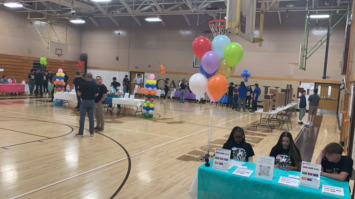 elech's tweet photo. Getting ready to kickoff the CMS Achievement and Career Exploration night at Catasauqua MS! #RemakeLearningDays #CareerReadyPA @PADeptofEd https://t.co/6Bt1mraGyO