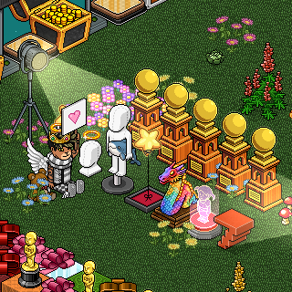 4marcp's tweet photo. Se ha ganado la selección Staff pero esto no para...
🔥🚨¡El sábado será el ESPECIAL 7 de CHEST PRIZE en @ESHabbo!🚨🔥
💎Premios gordos: Peluche tiburón, Holo Angel, Halo Brillante, Estrella de Cosmo y LTD Dragón arcoíris #680.
⏰A las 1.00h España #habbo @Habbo
¿Será tu día de suerte? 🍀