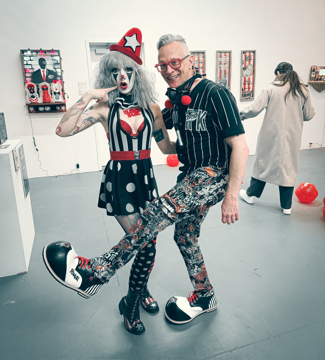 Binksy The Clown tweet media