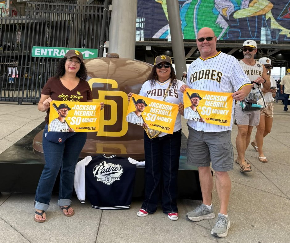 MissionFed's tweet photo. Our Jackson Merrill rally towels went international!

They were spotted at the MLB World Tour at the Mexico City series. Love seeing them all over! 💛🤎

#jacksonmerrill #missionfed https://t.co/aANbhgpgjL