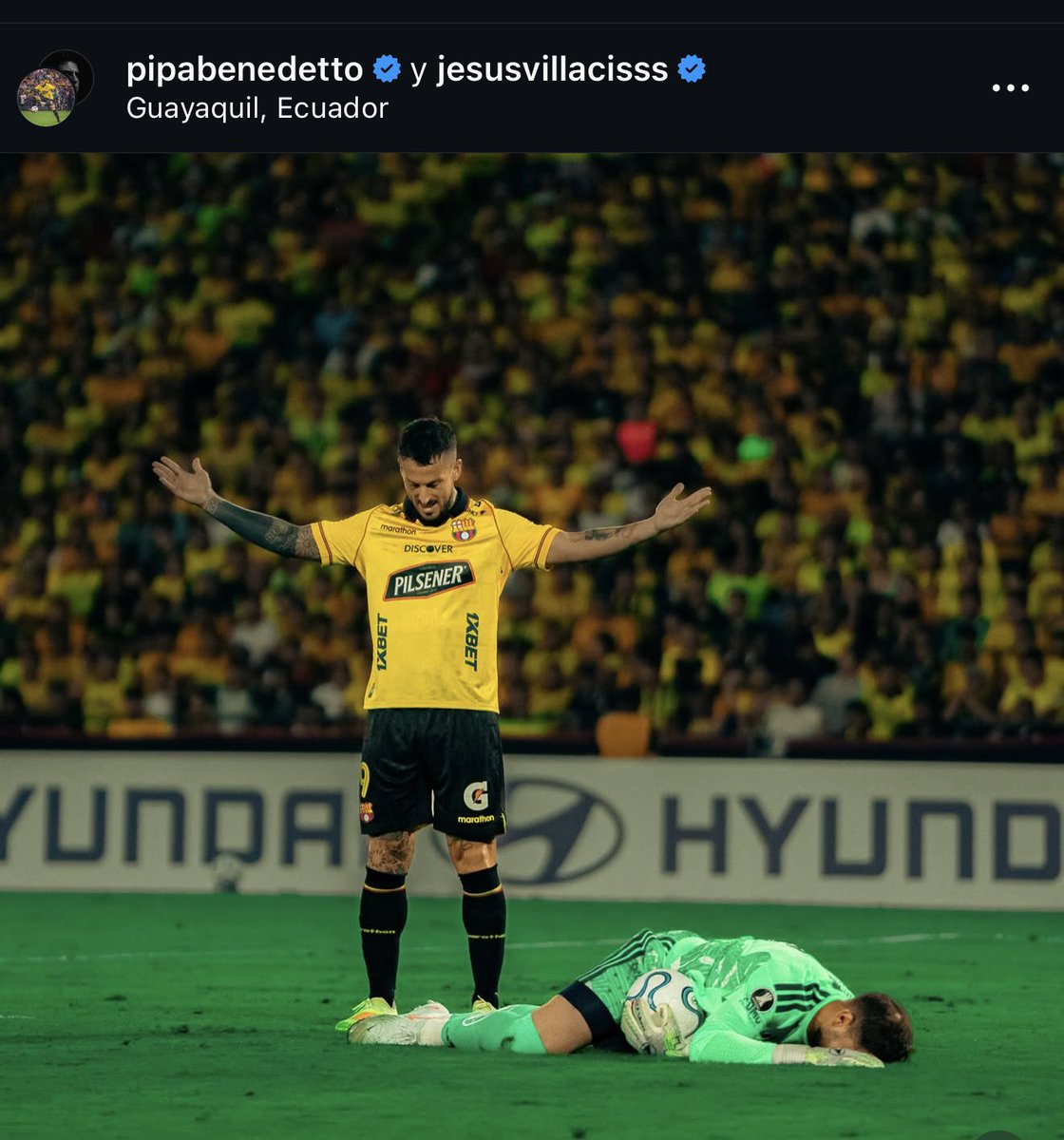 Qué foto metió Pipa Benedetto en su perfil!!!