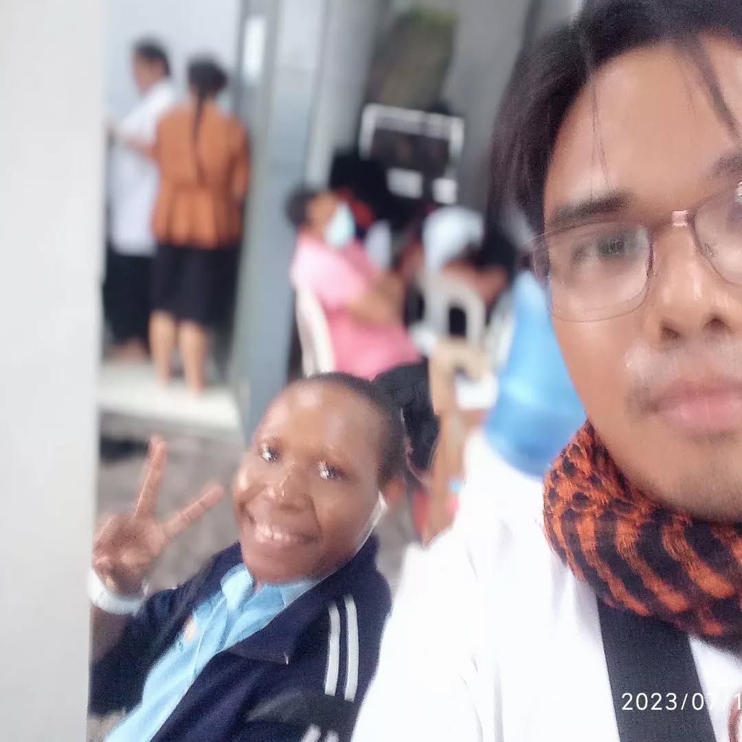 MarkMaat2's tweet photo. sis Annie Baya from Papua new guinea https://t.co/rk8vIYp9w3