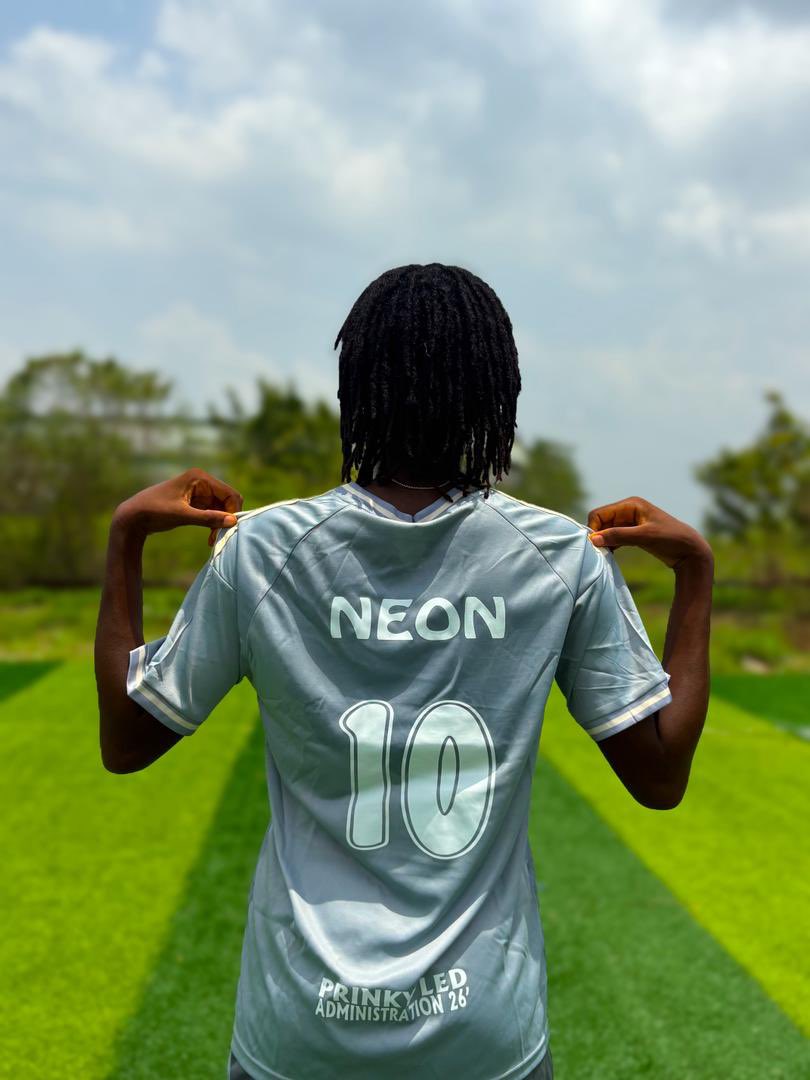 Scsnoou's tweet photo. PRINKY LED ADMINISTATION JERSEY ☺️❤️ https://t.co/67t6QBJ4E2