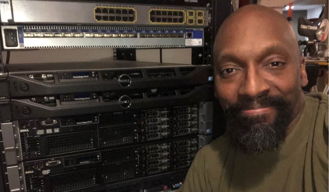 Meet Dexter Taylor.

He is a political prisoner serving a ten-year prison sentence because of the type of laws Gov. Kathy Hochul supports.

All Dexter did was manufacture firearms in his own home.

In 2022, an NYPD SWAT-style team raided his apartment at dawn and seized his