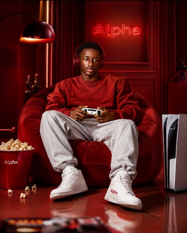 Praise090635's tweet photo. @osemagnum I look good in red🔥😍🍷 https://t.co/1OnMzYyr0T