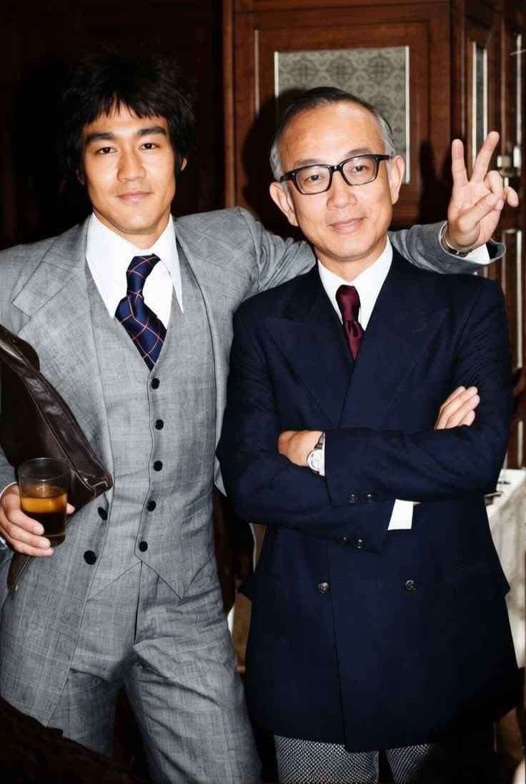 brucechan4's tweet photo. #ゴールデン・ハーベスト
#コンコルド・プロダクション
#レイモンド・チョウ
#ChowMan-waiRaymond、
#鄒文懐
#ブルース・リー
#李小龍
#BruceLee https://t.co/ia6blddQxp