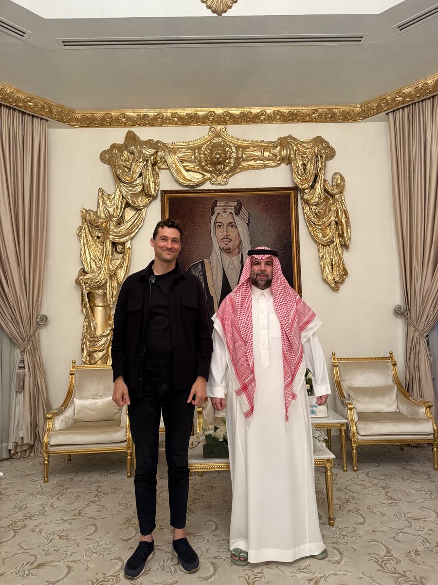 عبدالله بن سعد بن عبدالعزيز آل سعود tweet media