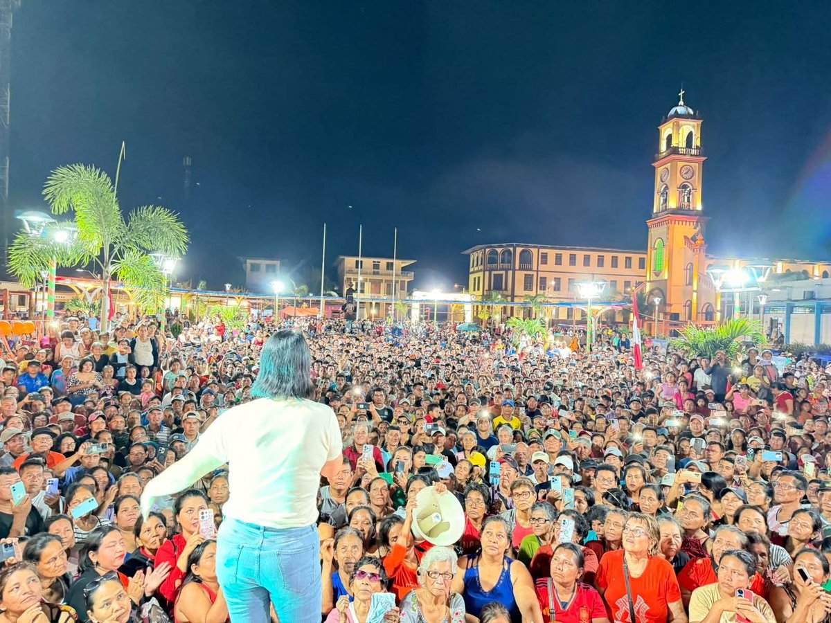 aimaradelsurPE's tweet photo. Requena - Loreto
Keiko Fujimori consolida su apoyo en toda la Amazonía Peruana.
Esta campaña me la fajo por keiko Fujimori es la única candidata de derecha.
Arrepentido de haber apoyado al zurdo de porky, más se ha dedicado a atacar a keiko y apoyar a Sánchez indirectamente https://t.co/zH6Q1KSbJp