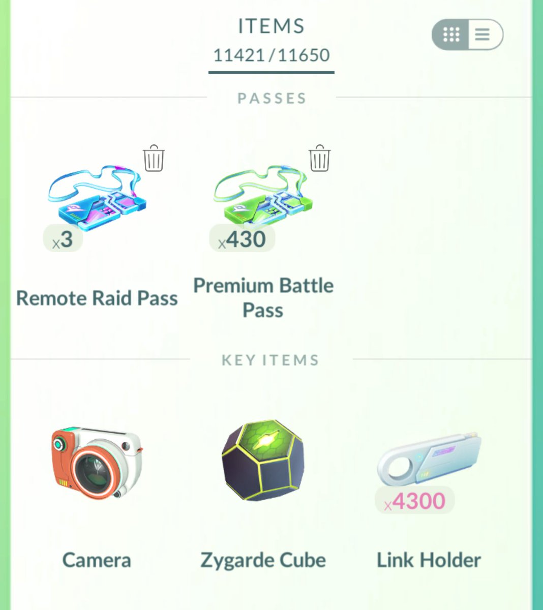 blcktrashcat's tweet photo. @LusSant33304222 @PokemonAviation @thepokemodgroup Same here, sitting at 4,300. I think I only used them once?? https://t.co/CoiaIEfJgp