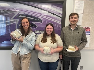 OABCIG's tweet photo. A big THANK YOU to Shelby County State Bank and United Bank of Iowa for their generous support during Teacher Appreciation Week! 💙🍎 https://t.co/7cHGqyjJ5e