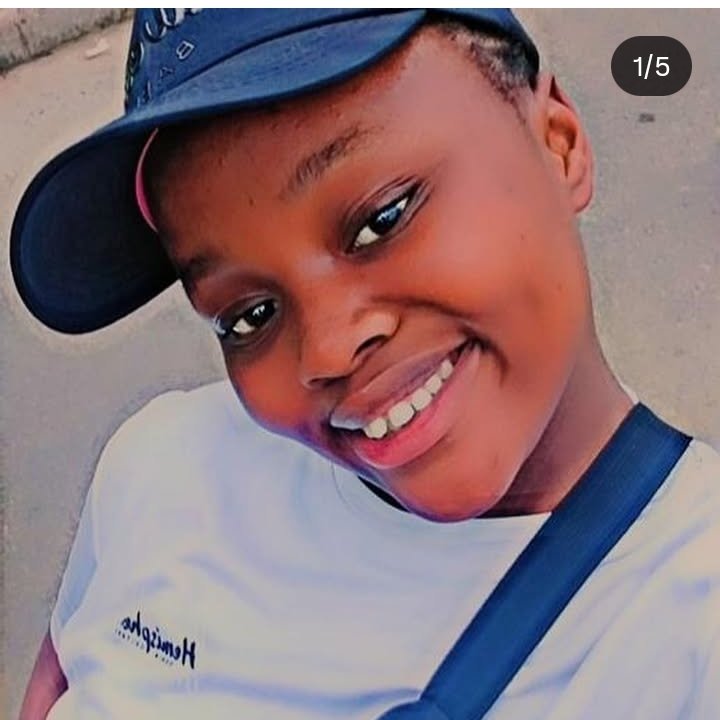 phoimbonani's tweet photo. #UthandoNesthembu
Dear #MaCele
Who fathered your daughter #Owami? She does not look like the Mseleku kids.
#MusaMseleku must do the DNA test first before going for #Lwandle's girlfriend.
#Mayeni
#MaKhumalo
#MaNgwabe
@Mzansimagic https://t.co/ojkhgxISFf