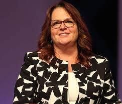 Rich people look at price tags. That's why they're rich. - Laurie Woodward