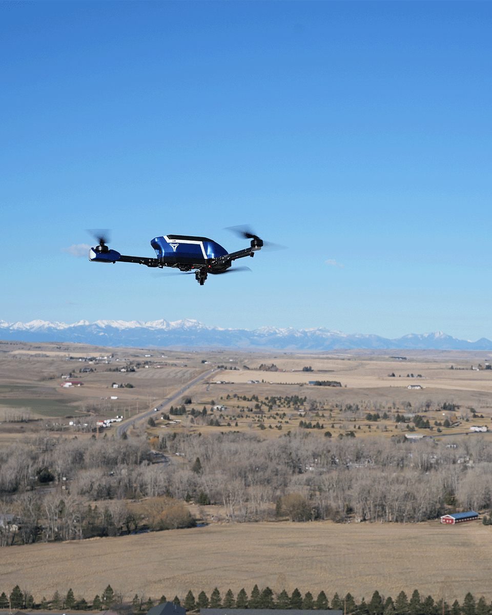 VisionAerial's tweet photo. 65 min at sea level. 45+ at elevation. Honest numbers for operators flying in different terrains. Vulcan SX, baselined at HQ in  mountains of Montana, still beats the competition -- by more than 20 minutes in some cases. https://t.co/QO9skYZhfT