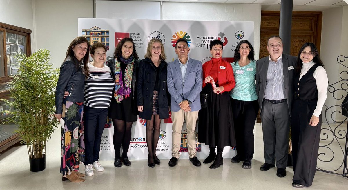 Nachetemartin's tweet photo. Privilegio inaugurar el XXI  encuentro de formación que organizan“ Más Juntos Más Especiales” @MasjuntosEE 
Junto a Marta González, 
Directora Dat Capital, hemos podido comprobar el gran valor humano de nuestros profesionales de especial en @ComunidadMadrid
Muchas Gracias https://t.co/5IwABOyGoZ